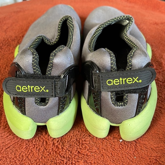 Aetrex recovery shoes - Picture 2 of 4